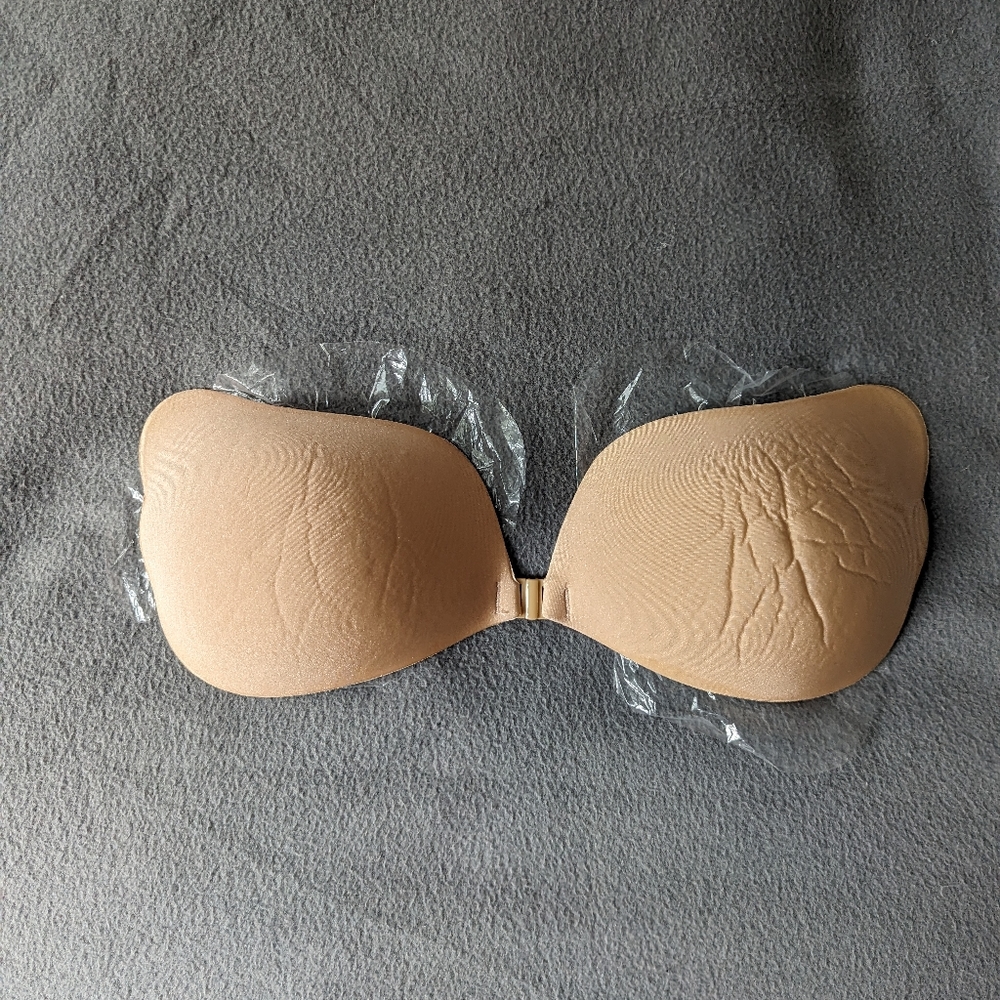 No Show stick on bra